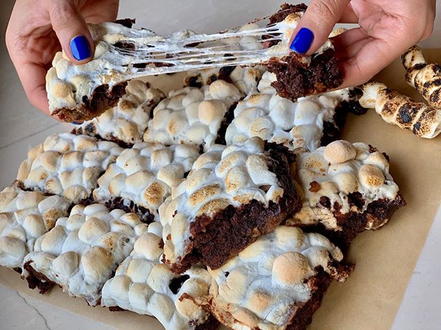 Indulge Thyself // Cookies & Brownies Brookies