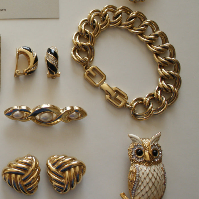 Vintage Dior Gold Knot Earrings