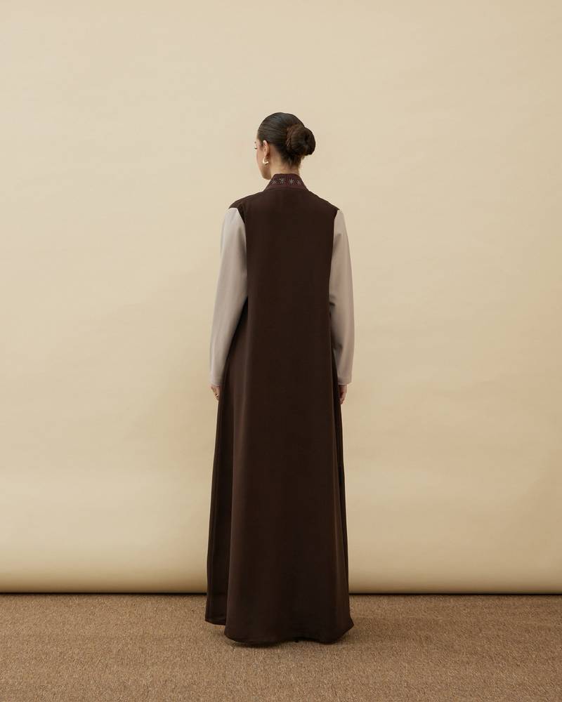 Yasmine Brown Japanese Crepe Abaya