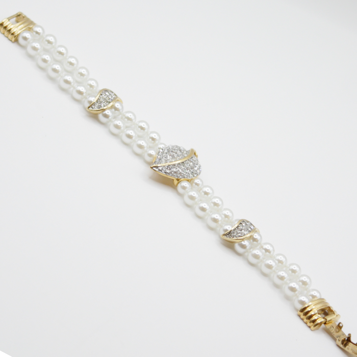 Vintage BT Pearl Bracelet