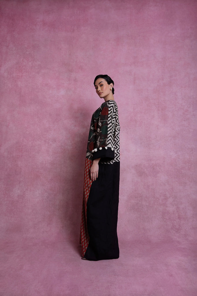 Black & Red Iman Abaya