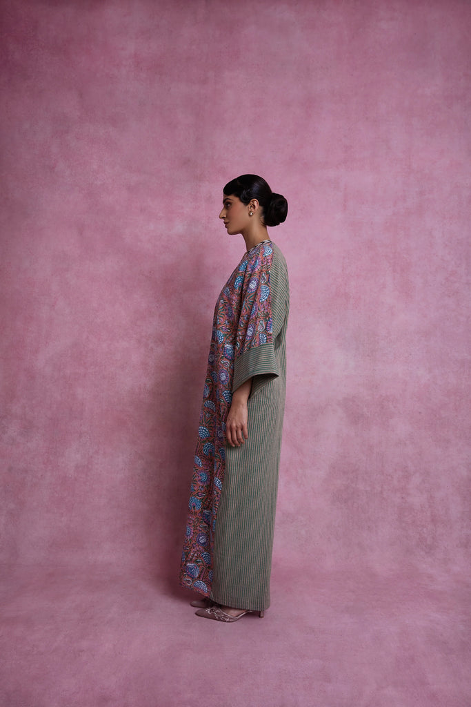 Pink & Green Secret Garden Abaya