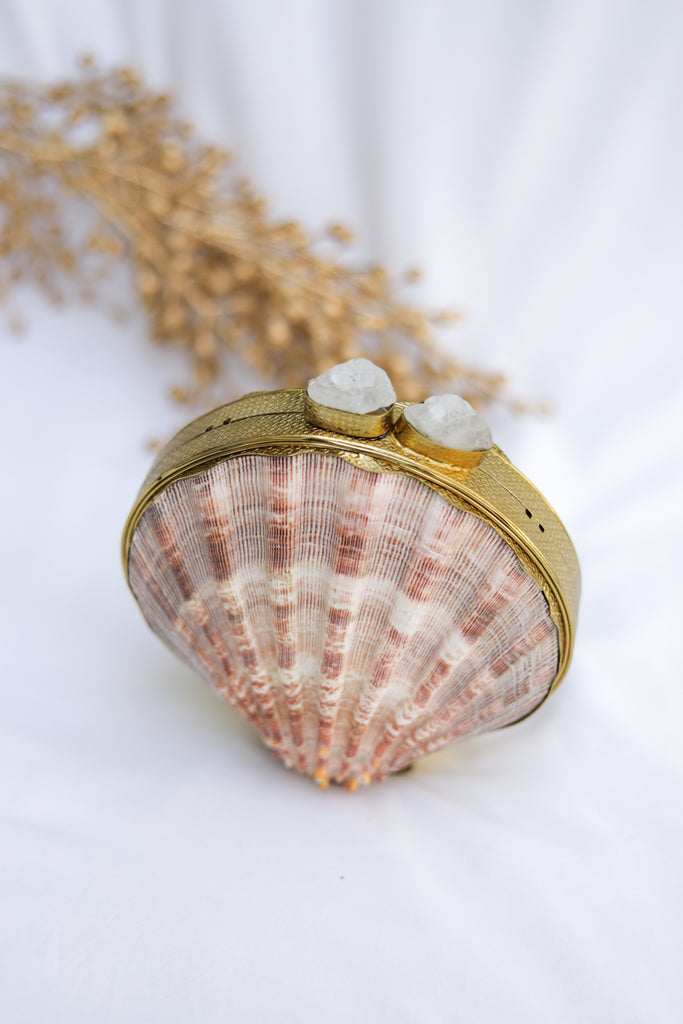 Echoes of the Sea Shell Clutch