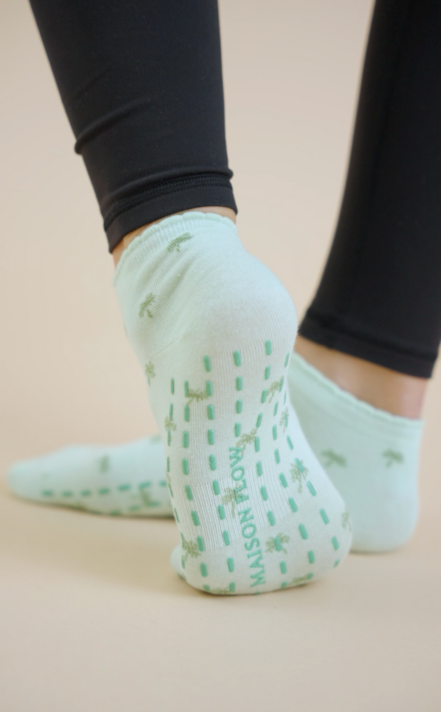 Palm Breeze Classic Grip Socks