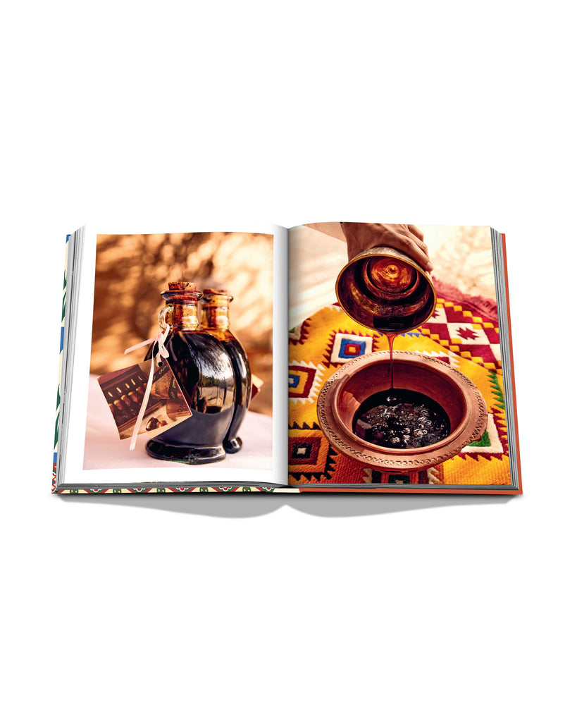 Saudi Dates: A Portrait of the Sacred Fruit Book