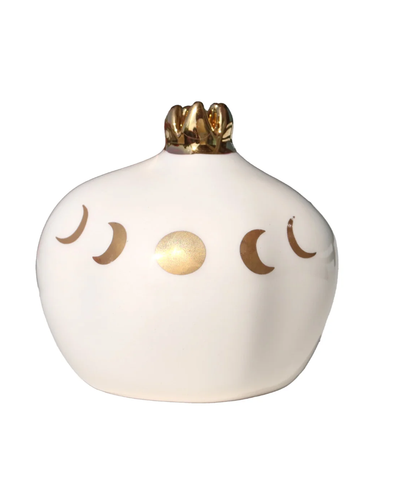 Gold Moon Pomi